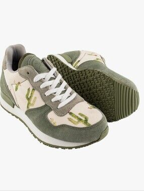 inkkas Women's Cactus Print Jogger Sneakers in Olive and Cream Size 7 Nwt